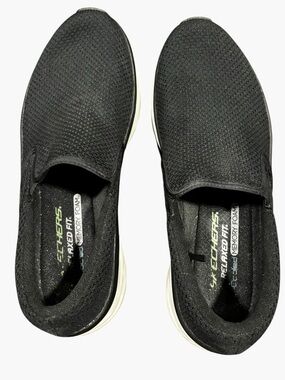 Skechers D’Lux Walker Murlino 232262 Men’s 11 Black Slip On Memory Foam Shoes